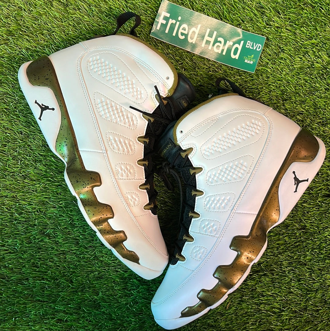 Air Jordan 9 Retro 'Statue'