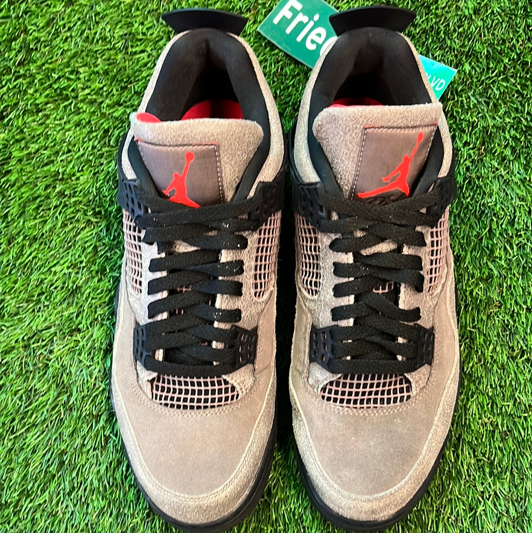 Air Jordan 4 Retro 'Taupe Haze'