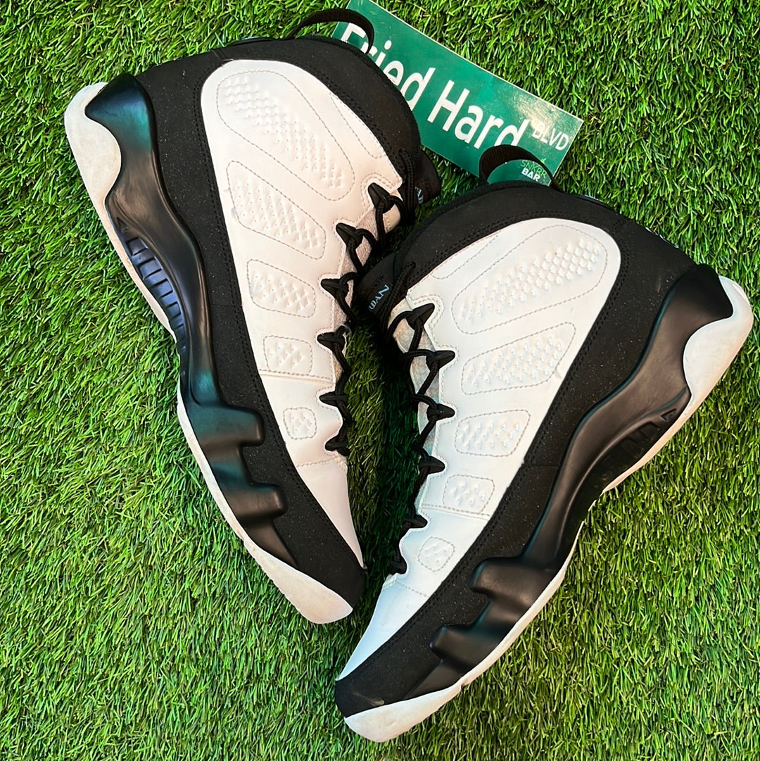 Air Jordan 9 Retro 'University Blue'