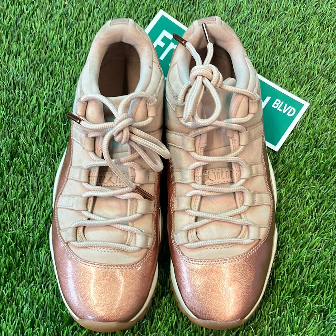 Wmns Air Jordan 11 Low 'Rose Gold'
