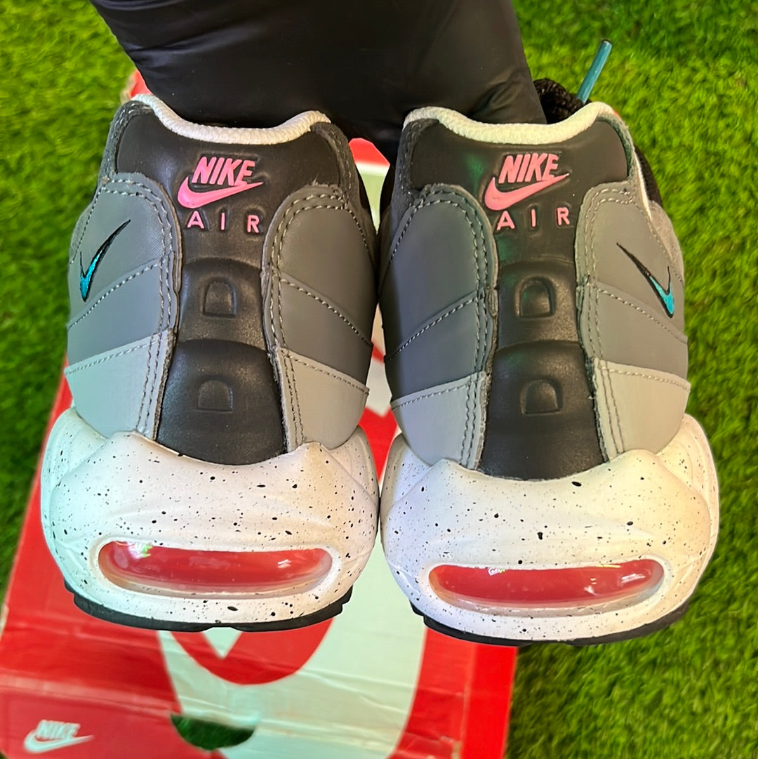 Air Max 95 'Black Speckled'