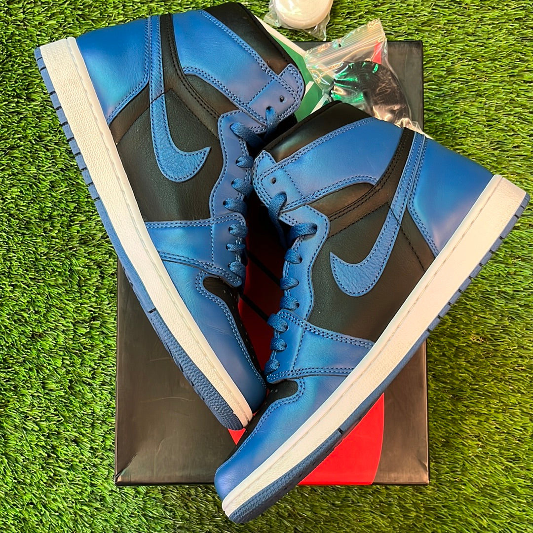 Air Jordan 1 Retro High OG 'Dark Marina Blue'
