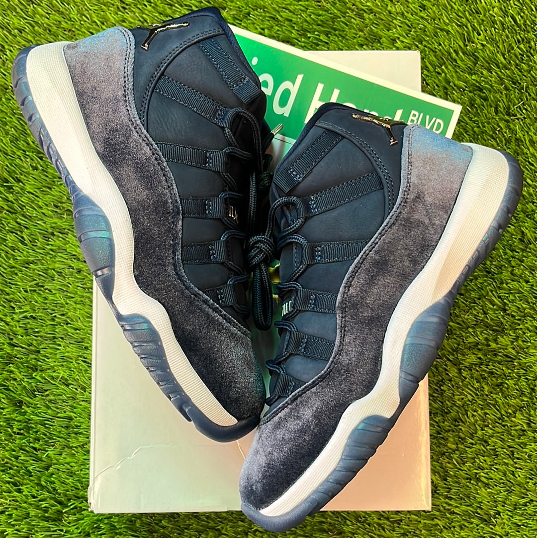 Wmns Air Jordan 11 Retro 'Midnight Navy Velvet'