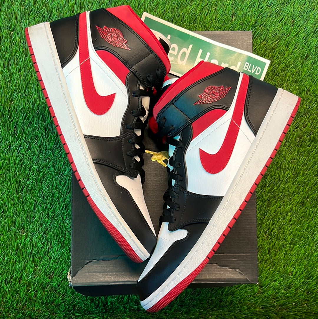 Air Jordan 1 Mid 'Black Gym Red'