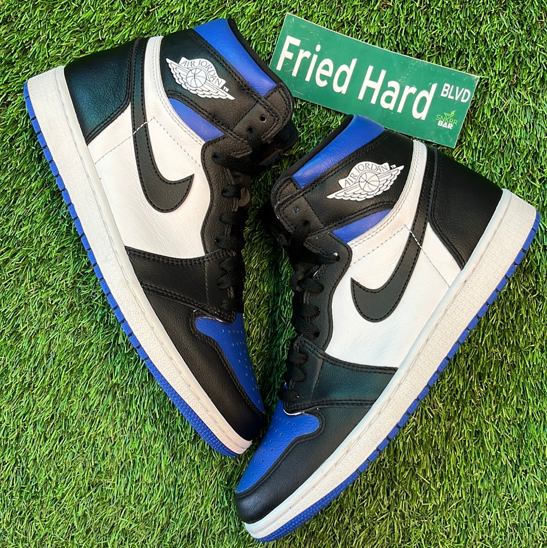 Air Jordan 1 Retro High OG 'Royal Toe'