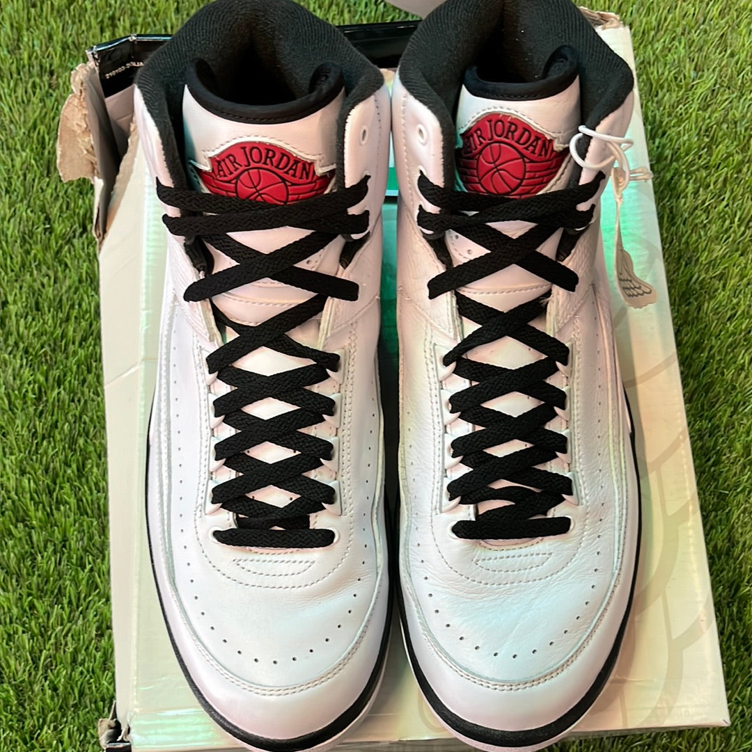 Air Jordan 2 Retro 'Chicago' 2022