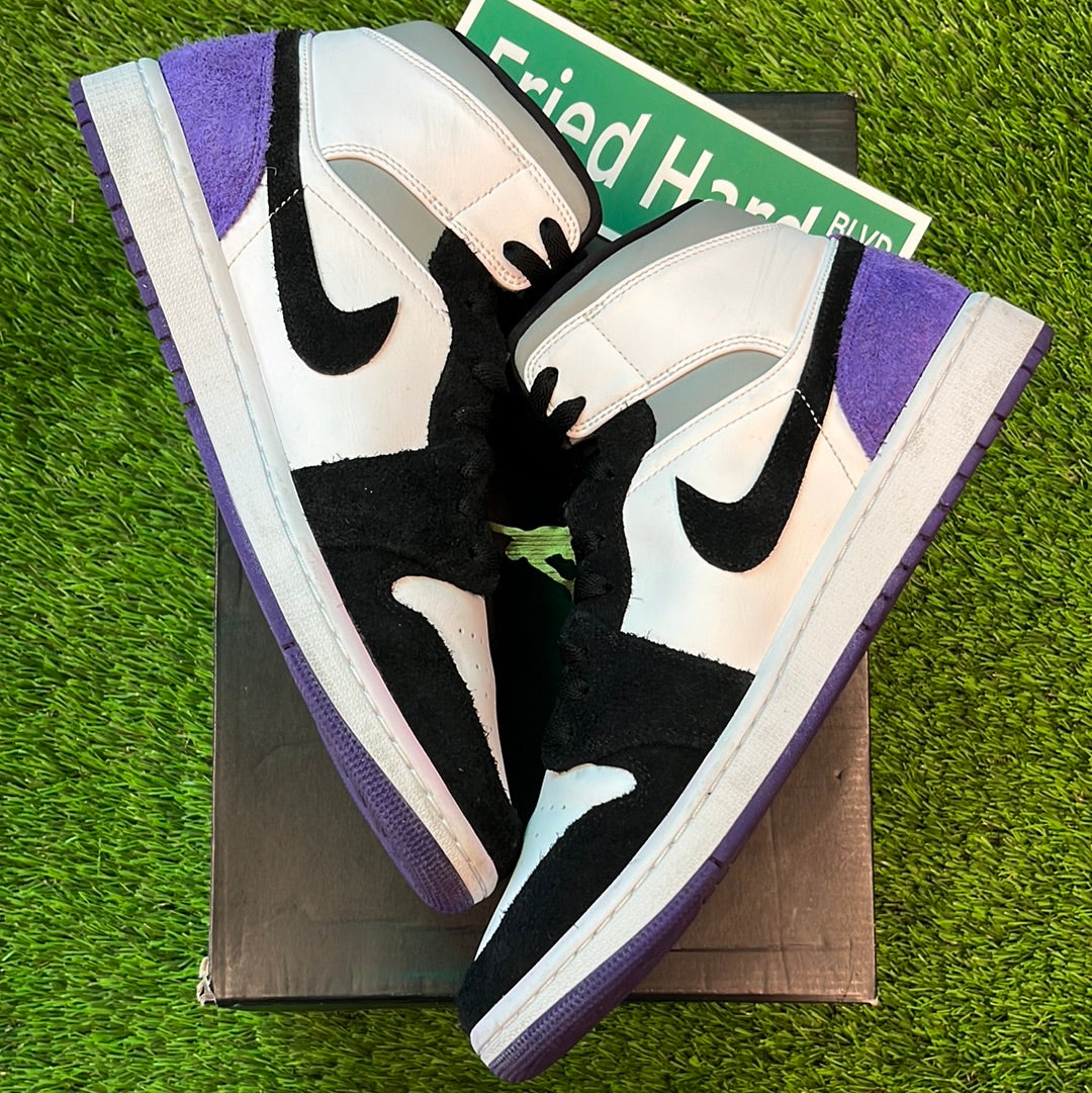 Air Jordan 1 Mid SE 'Varsity Purple'