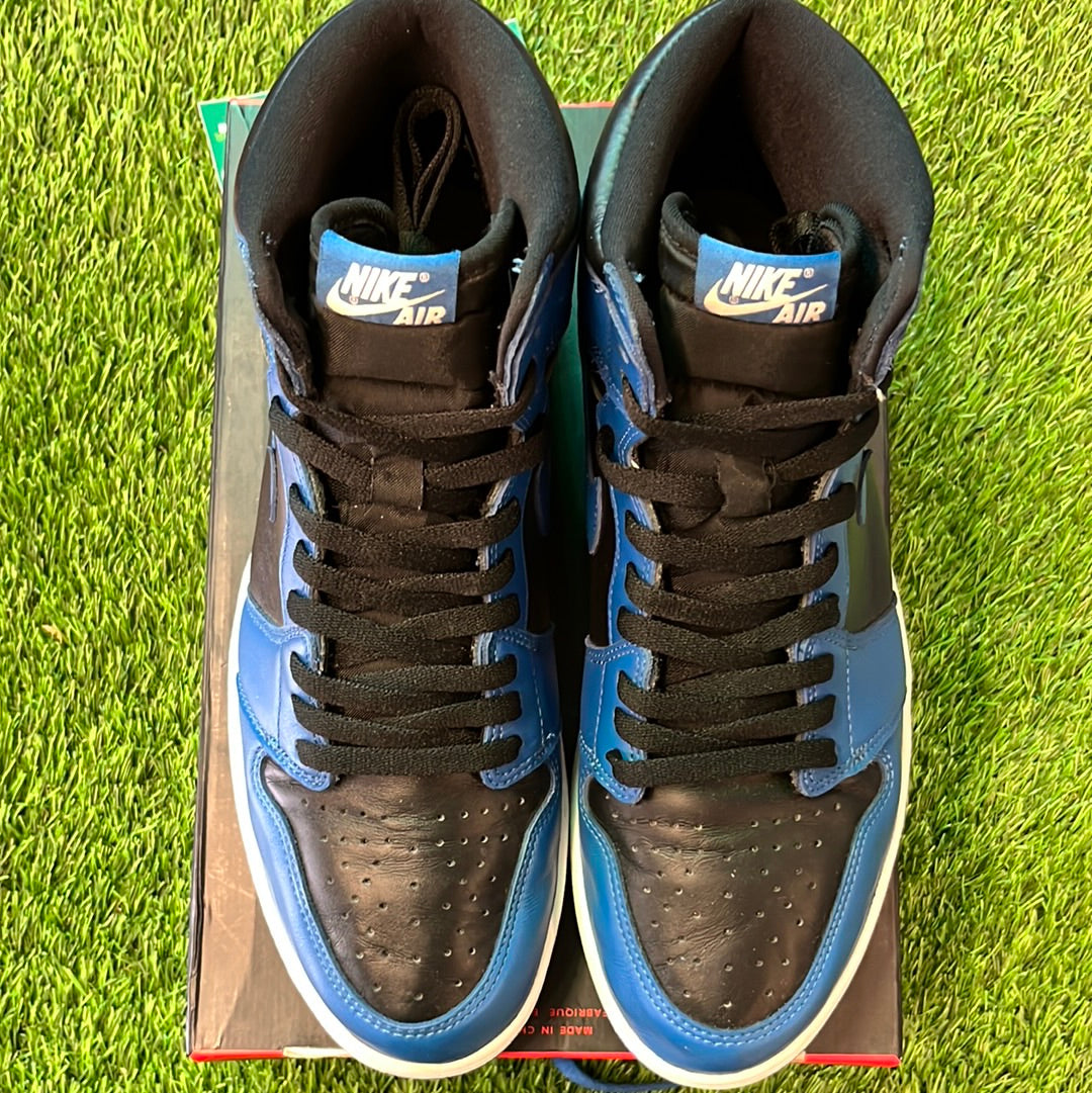 EXCLUSIVE Air Jordan 1 Retro High OG 'Dark Marina Blue'