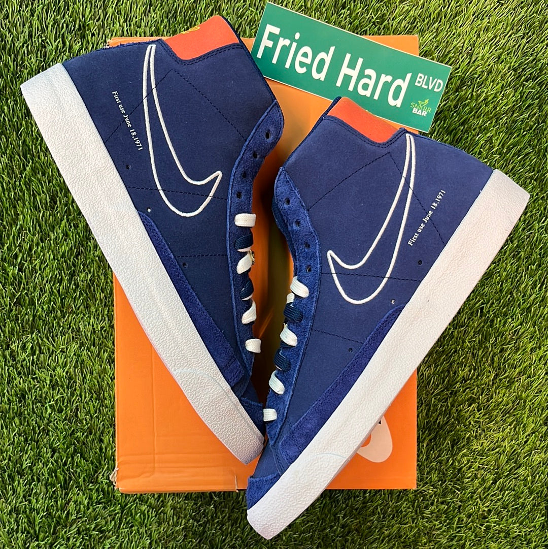 Blazer Mid '77 'First Use - Deep Royal Blue'