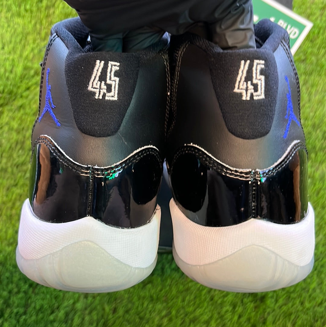 Air Jordan 11 Retro BG 'Space Jam' 2016