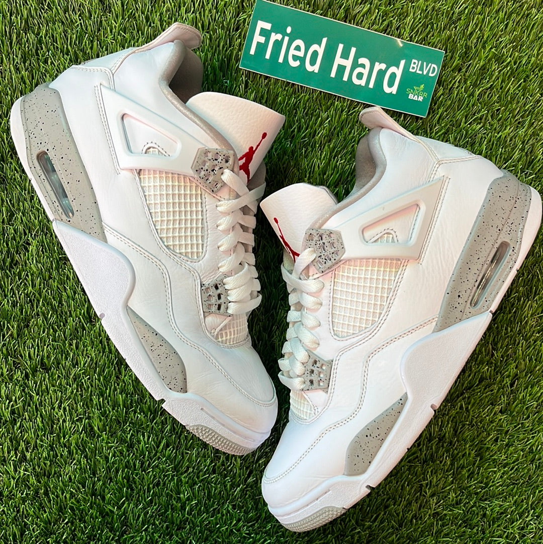 Air Jordan 4 Retro 'White Oreo'