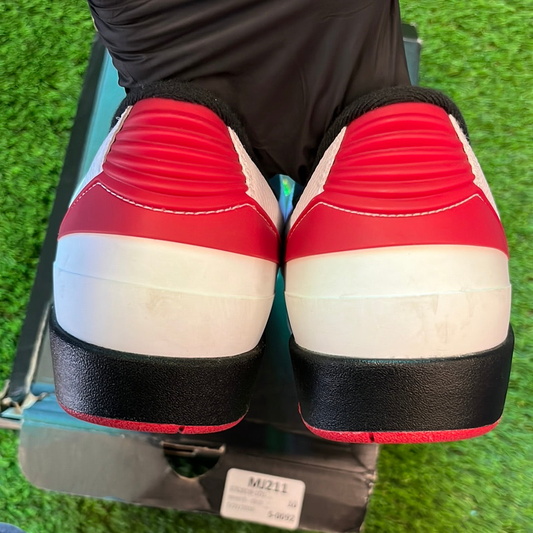 Air Jordan 2 Retro Low 'Chicago'