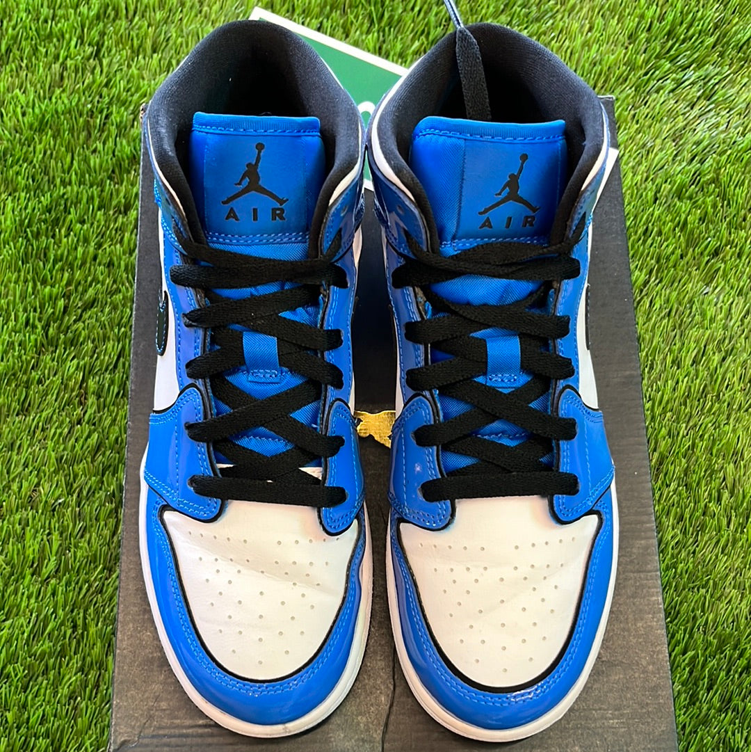 Air Jordan 1 Mid SE GS 'Signal Blue'