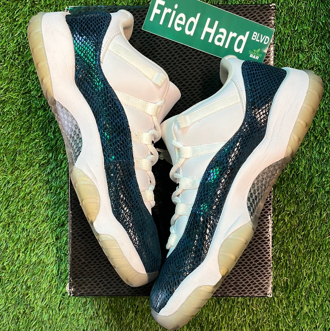 Air Jordan 11 Retro Low 'Navy Snakeskin' 2019