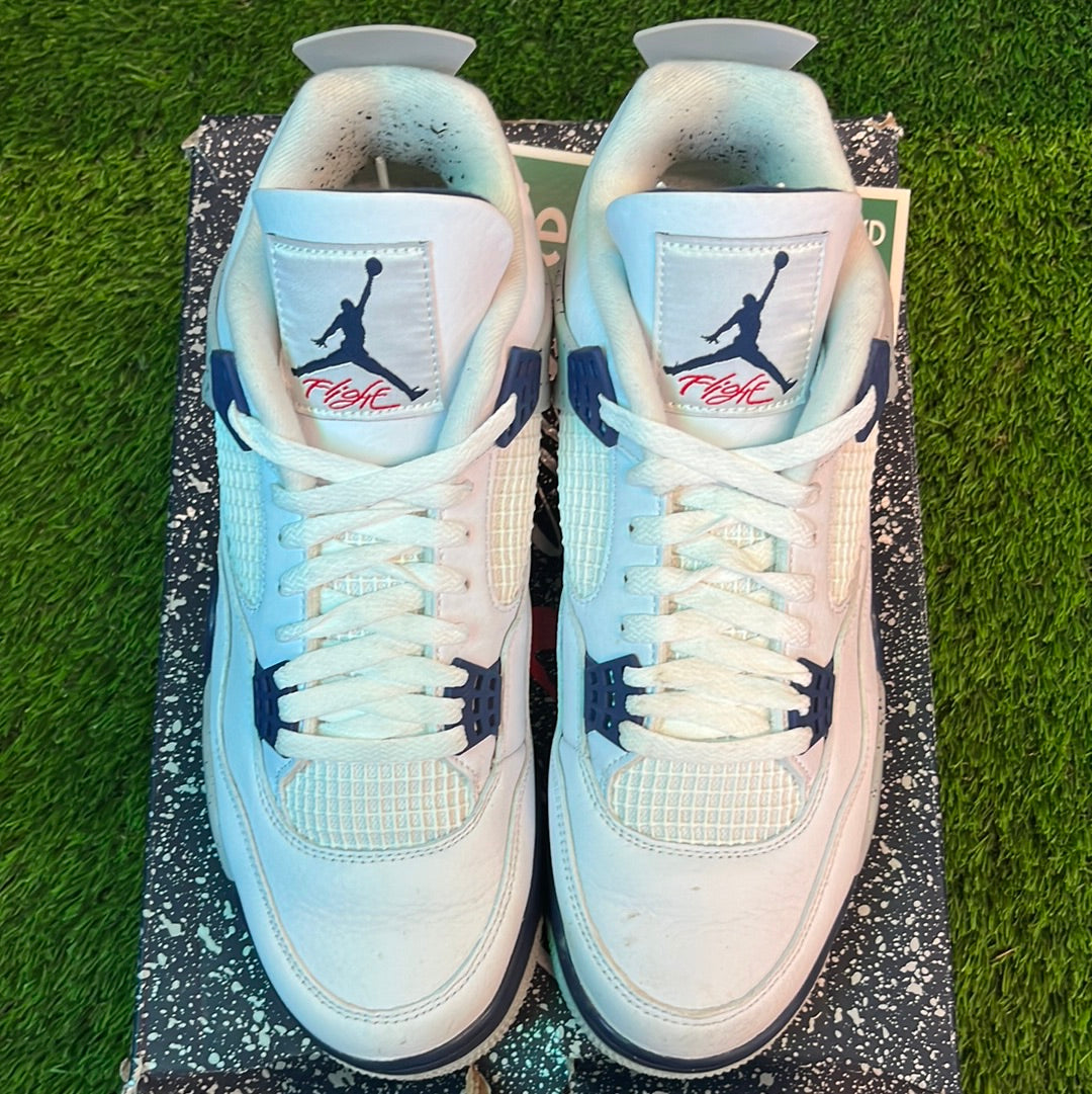 Air Jordan 4 Retro 'Midnight Navy'