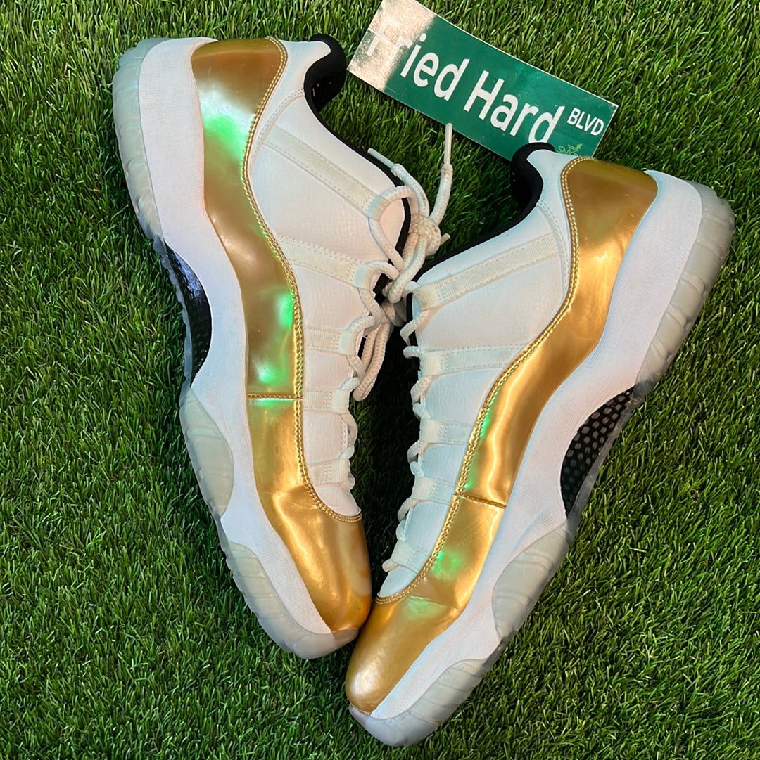 Air Jordan 11 Retro Low 'Closing Ceremony'