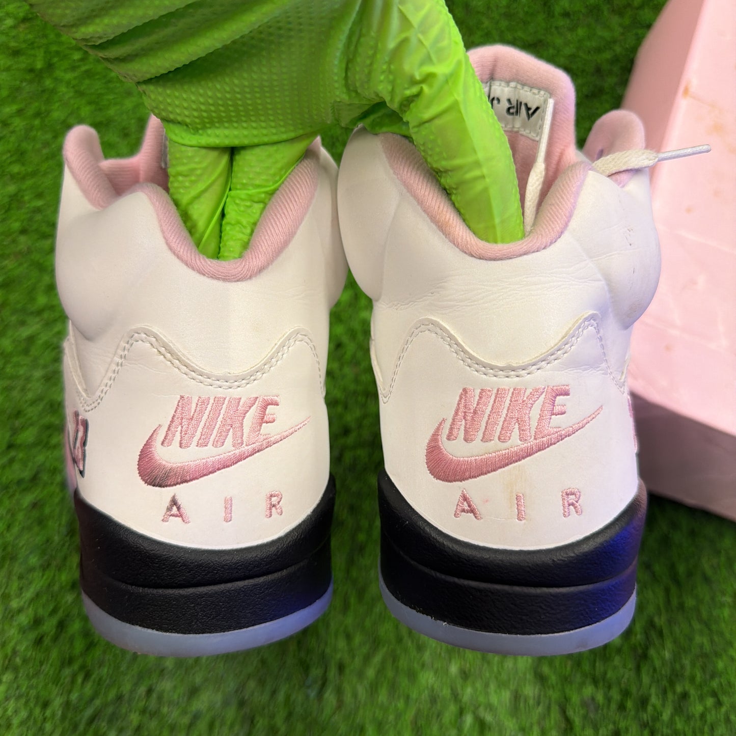 Air Jordan 5 Retro 'Medium Soft Pink'