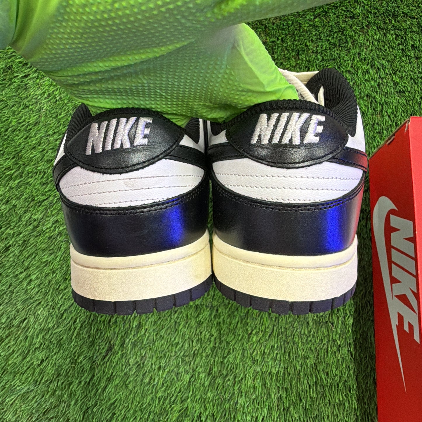 Nike Wmns Dunk Low 'Vintage Panda'