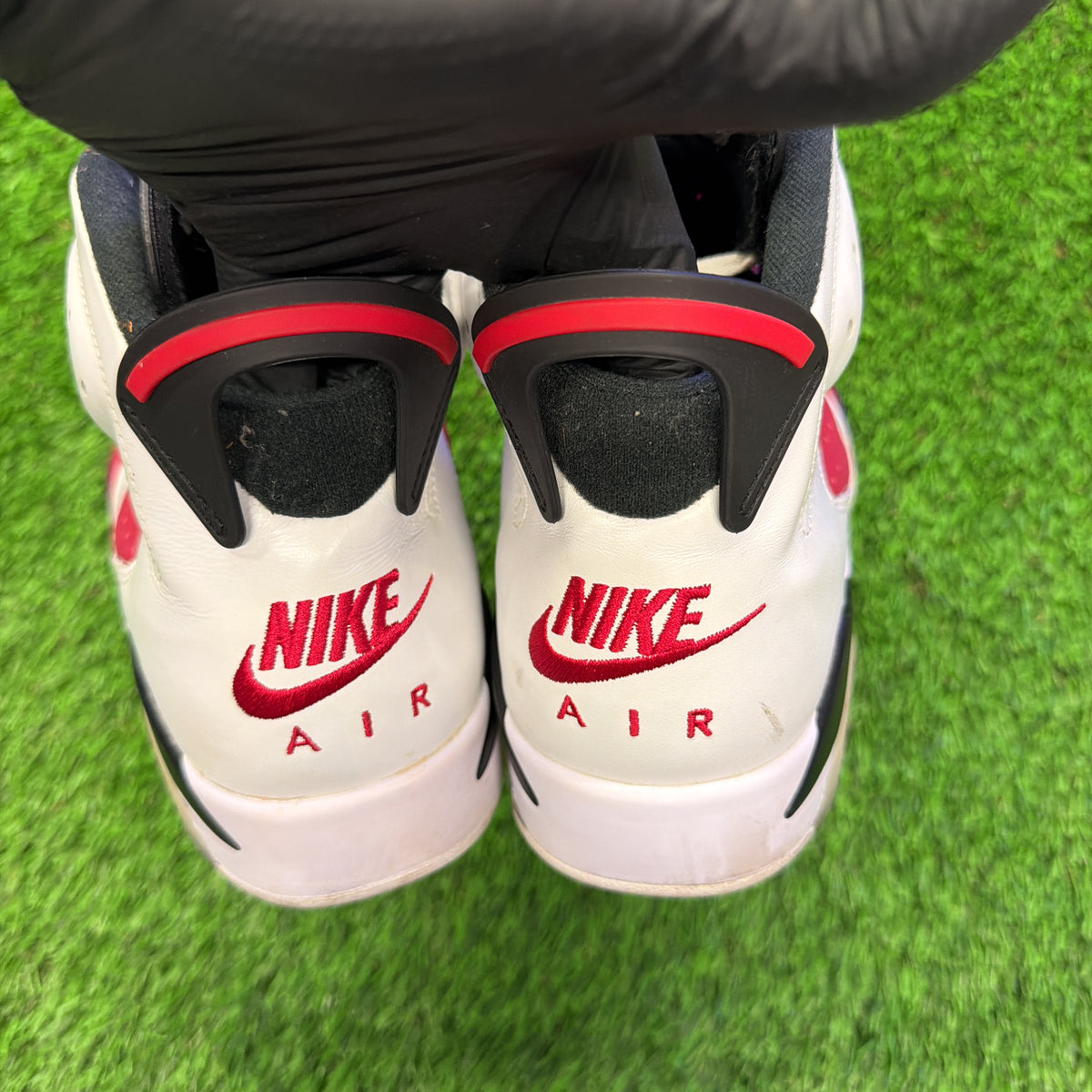 Jordan 6 Retro Carmine (2021)