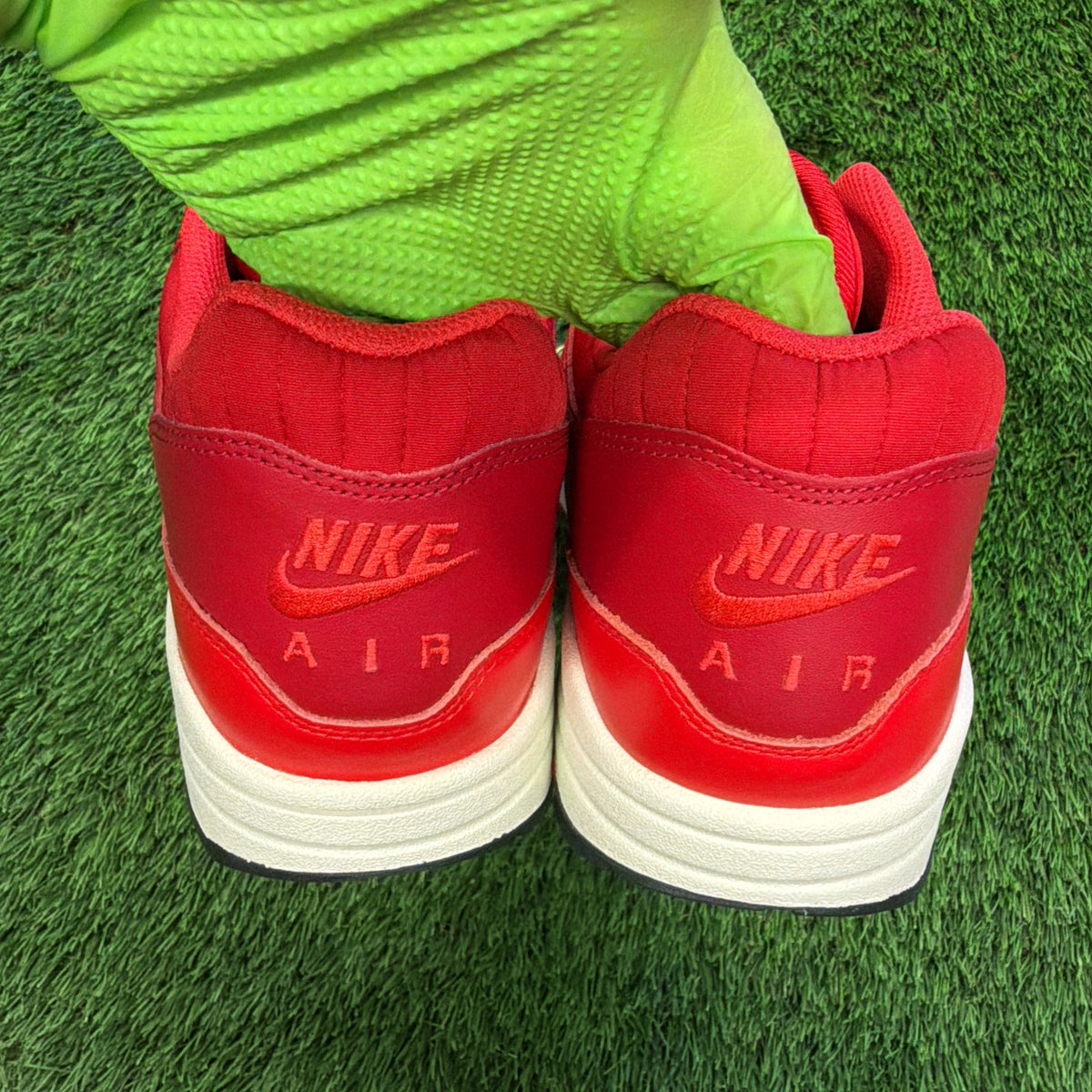 Nike Air Max 1 'Gym Red Crimson' SIZE 13M/14.5W
