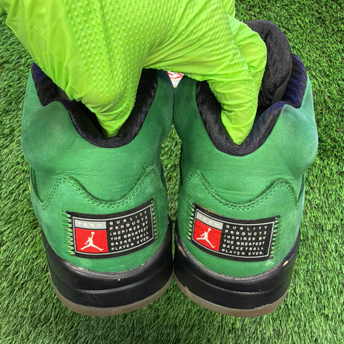 Air Jordan 5 Retro SE 'Oregon' SIZE 10.5M/12W