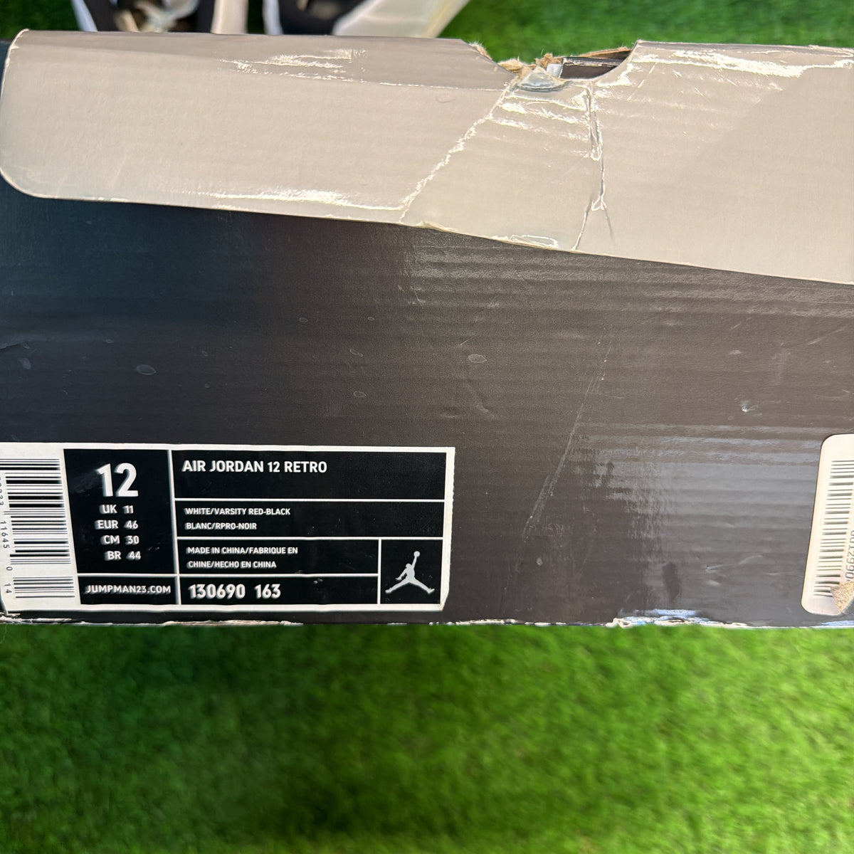 Air Jordan 12 Retro 'Rising Sun' SIZE 12M/13.5W