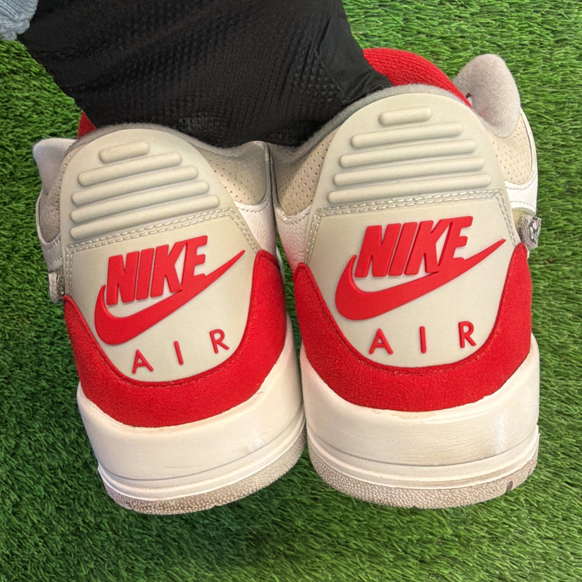 Air Jordan 3 Retro Tinker 'Air Max 1' SIZE 9.5M/11W