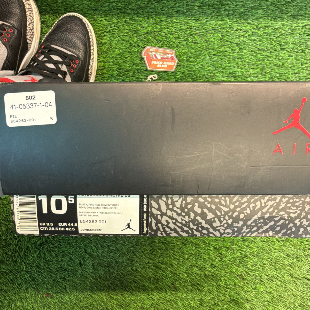 Air Jordan 3 Retro OG 'Black Cement' 2018 SIZE 10.5M/12W