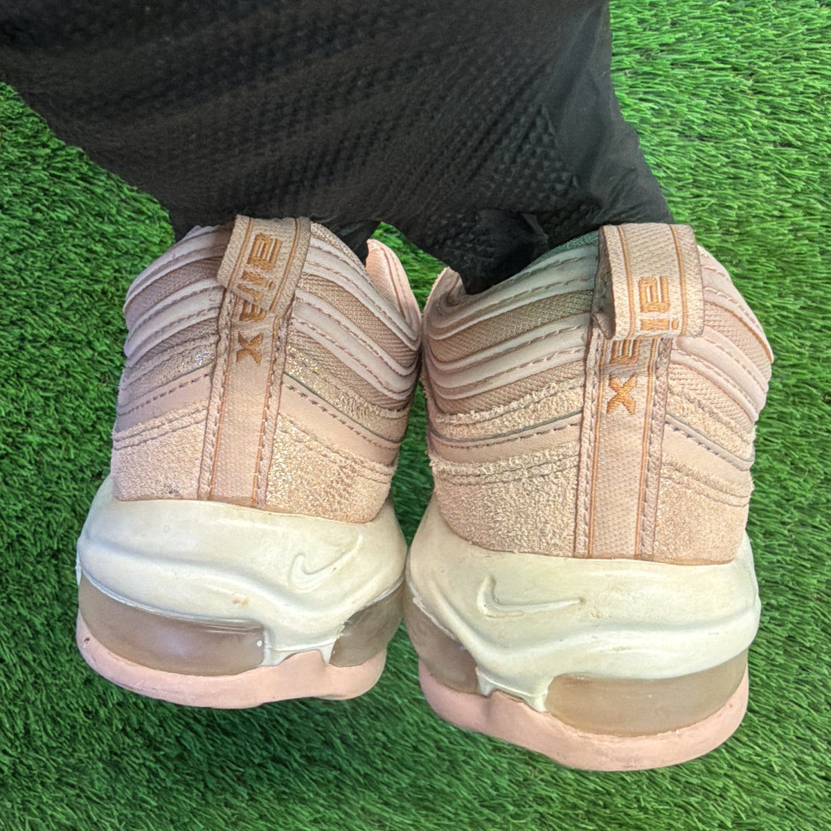 Nike Wmns Air Max 97 Ultra 17 'Metallic Rose Gold' SIZE 7.5M/9W