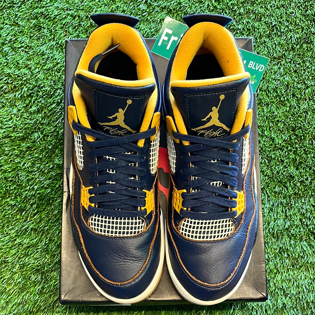 EXCLUSIVE Air Jordan 4 Retro 'Dunk From Above'