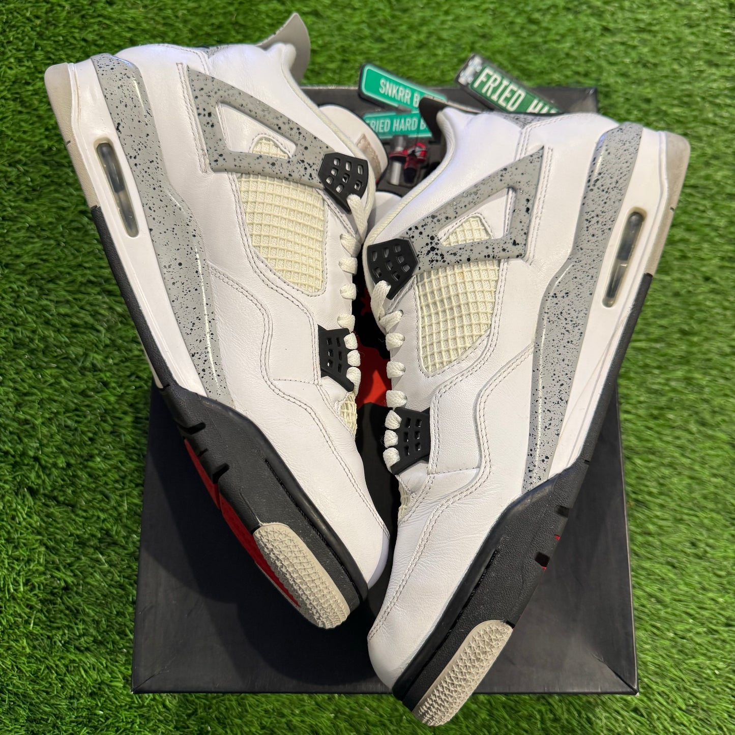 Air Jordan 4 Retro OG 'White Cement' 2016