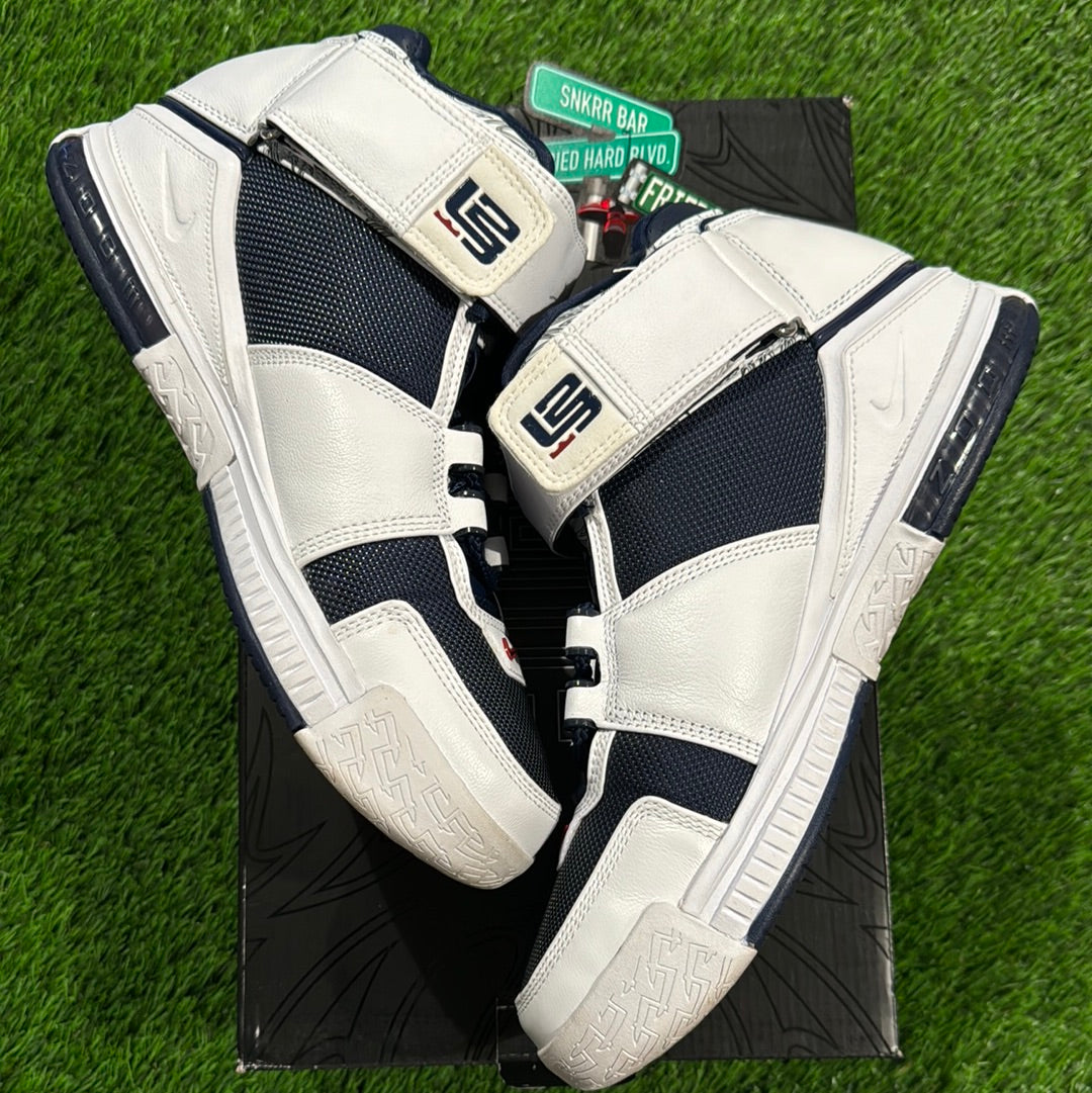 Zoom LeBron 2 Retro 'USA' 2022