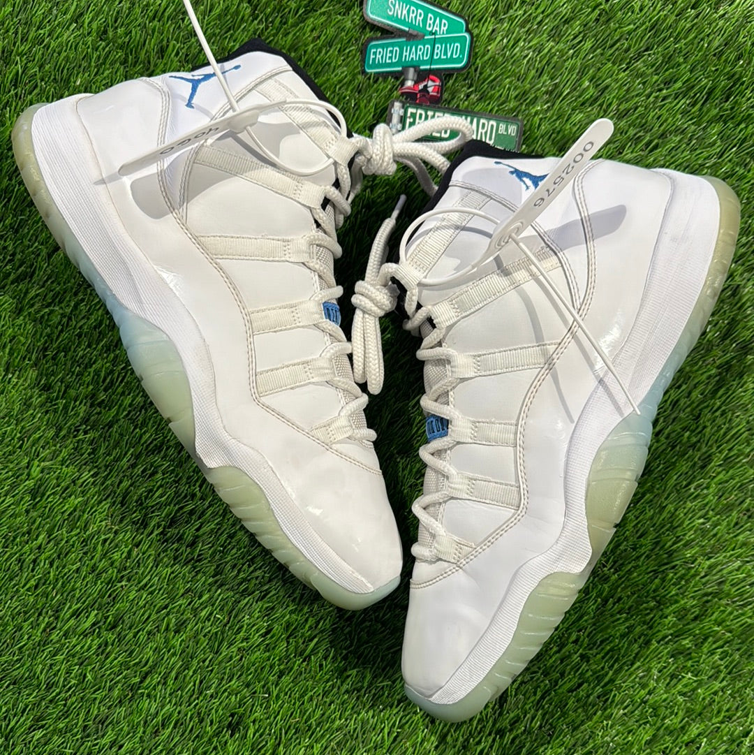 Air Jordan 11 Retro 'Legend Blue' 2014