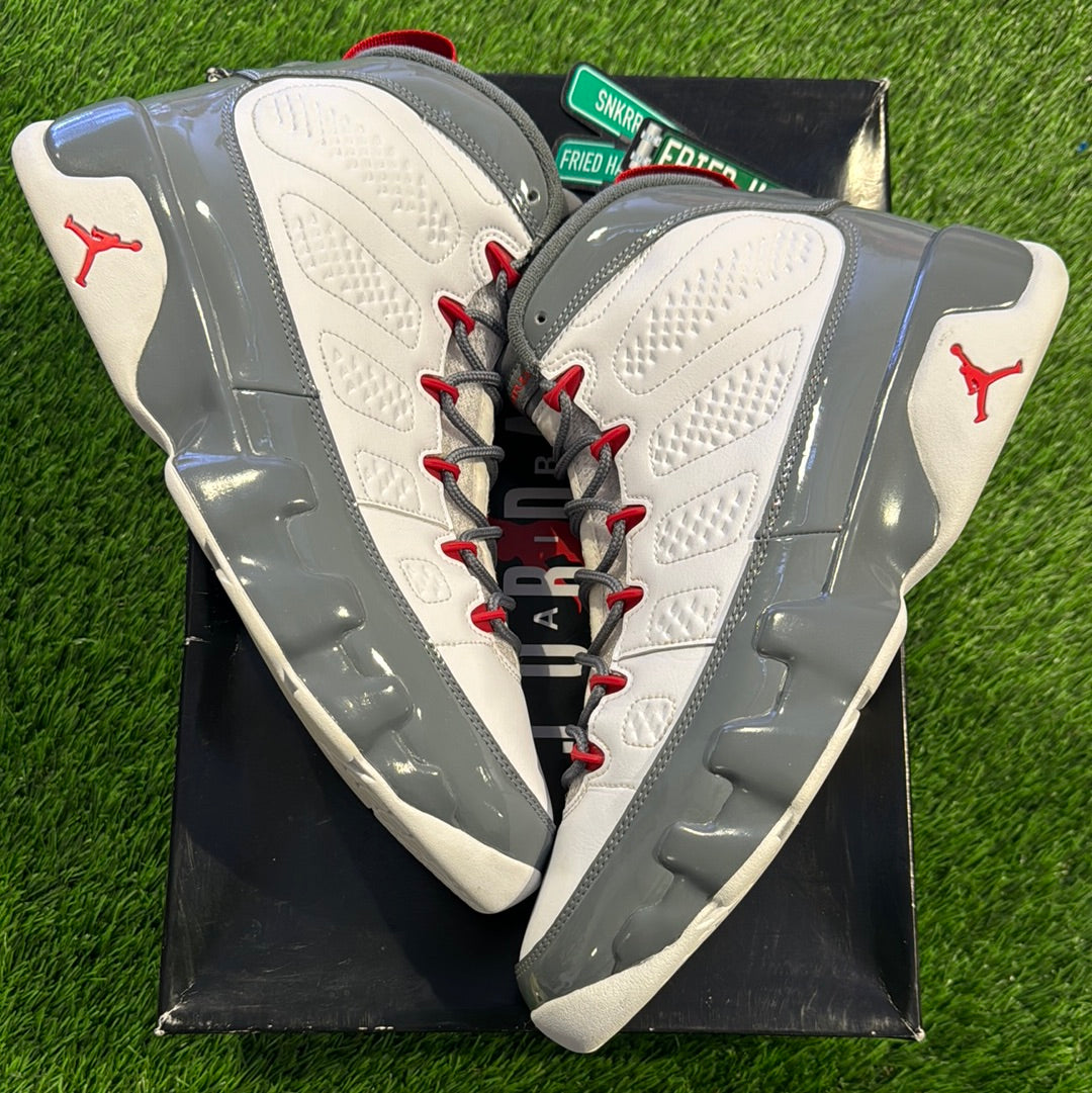 Air Jordan 9 Retro 'Fire Red'