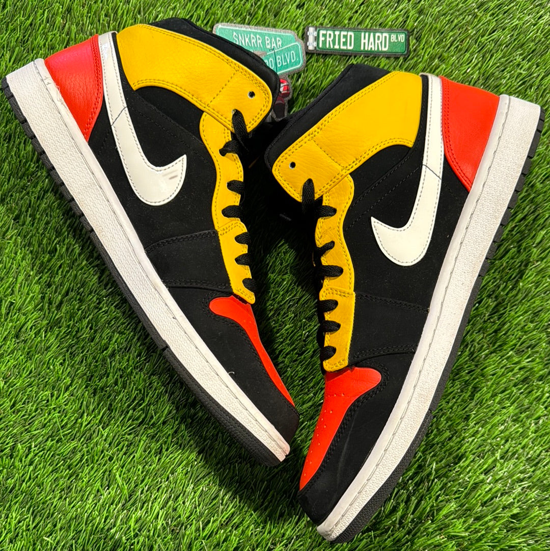 Air Jordan 1 Mid SE 'Amarillo'