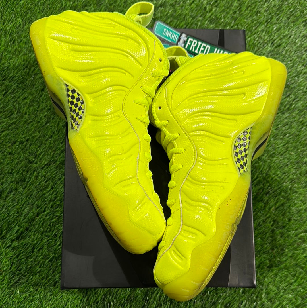 Air Foamposite Pro 'Volt' 2021