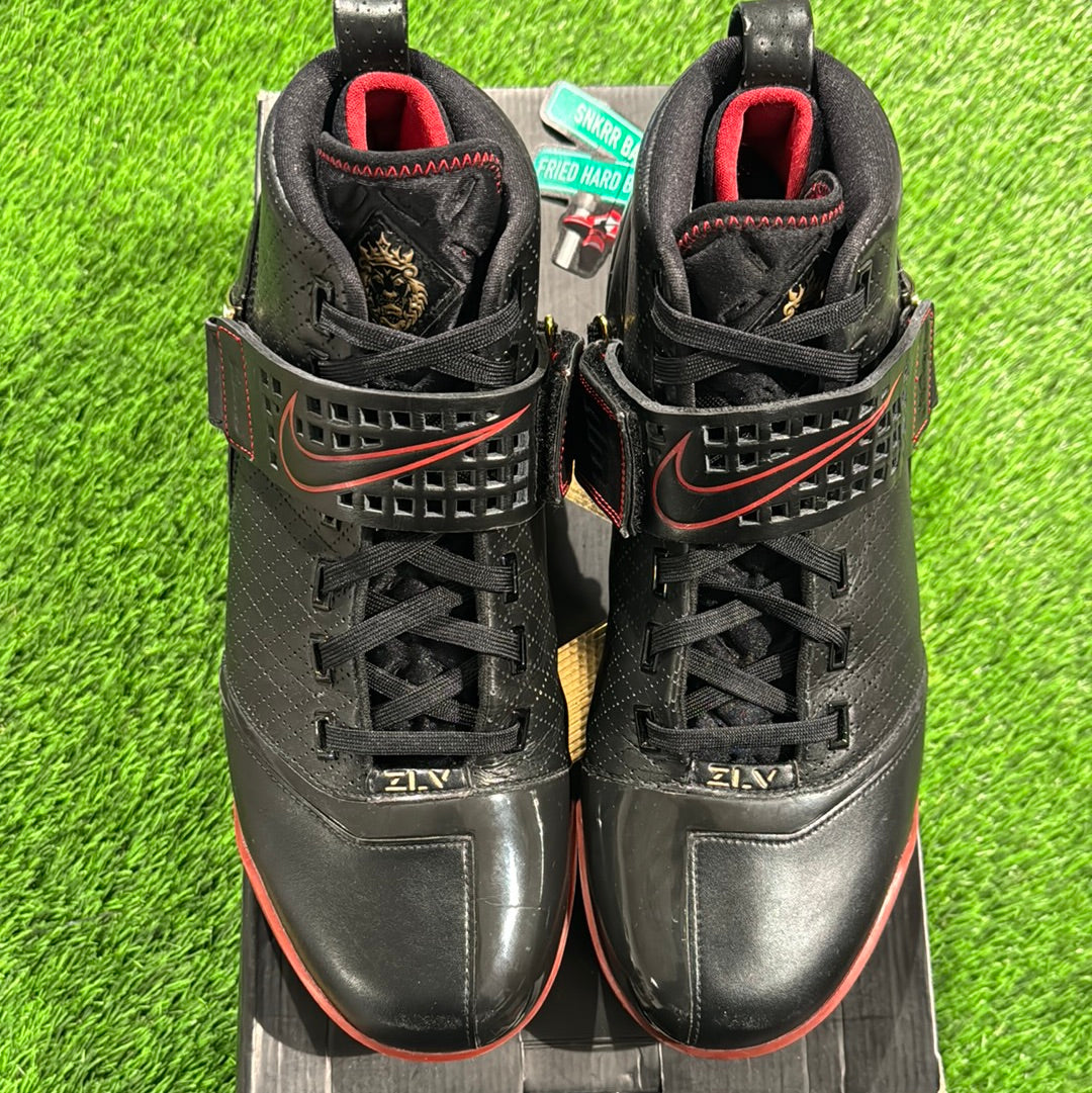 Zoom LeBron 5 'Black Varsity Crimson' 13M/14.5