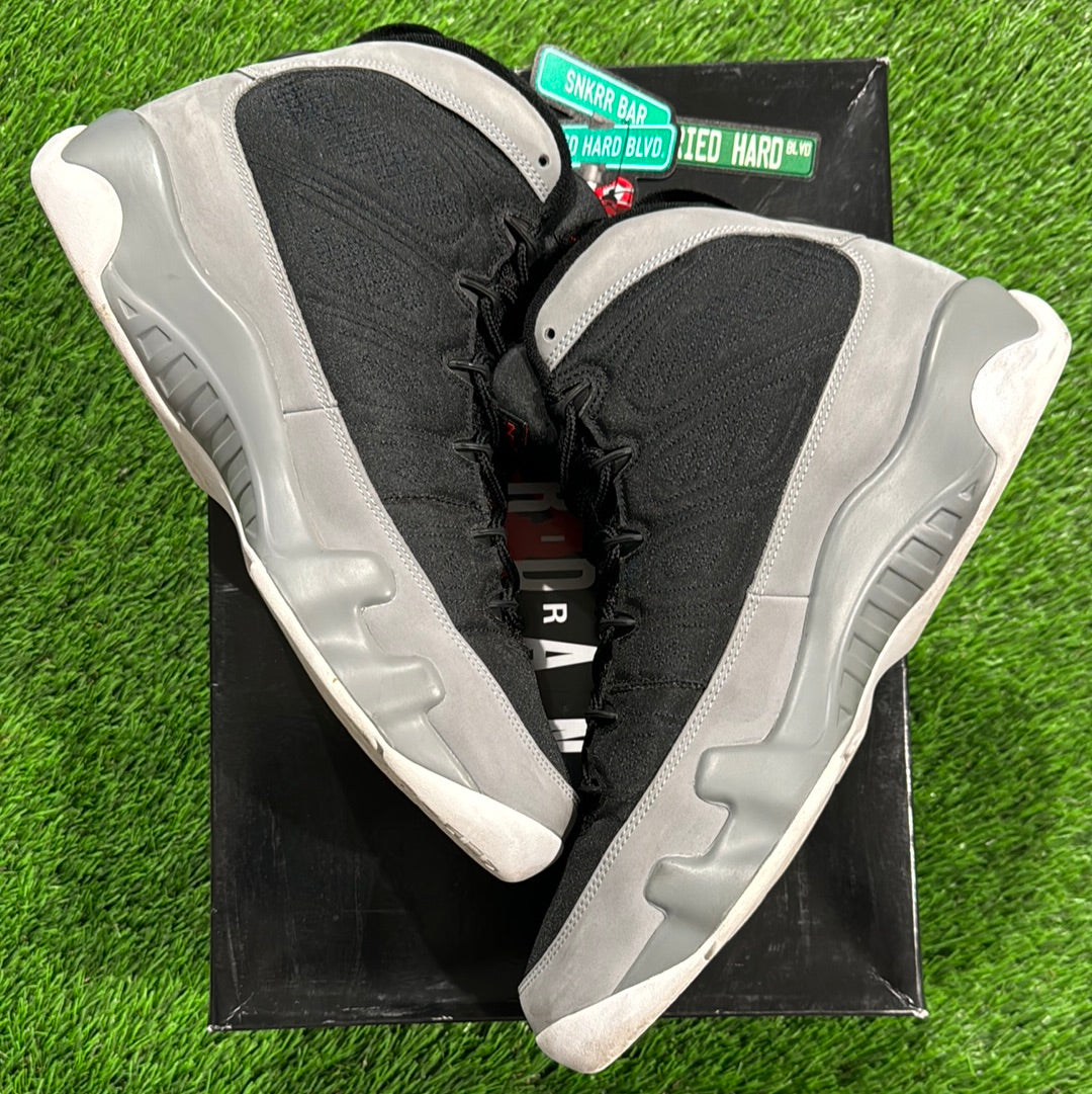Air Jordan 9 Retro 'Particle Grey'