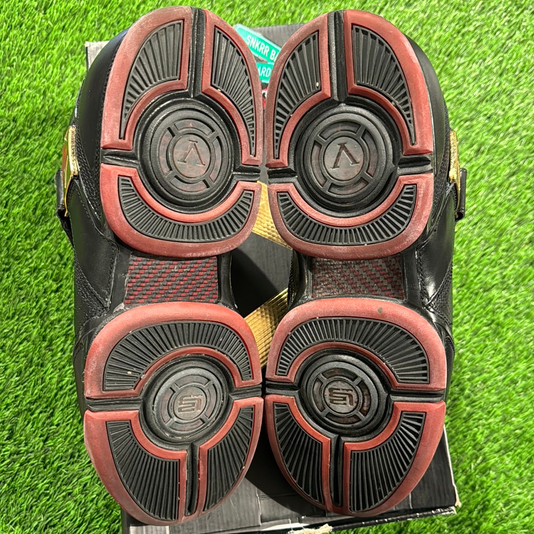 Zoom LeBron 5 'Black Varsity Crimson' 13M/14.5