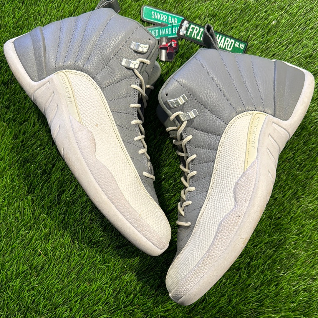 Air Jordan 12 Retro 'Stealth'