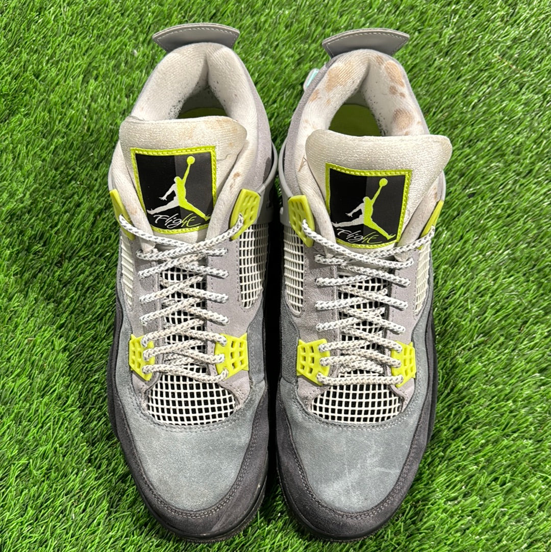 Air Jordan 4 Retro SE 'Neon 95'
