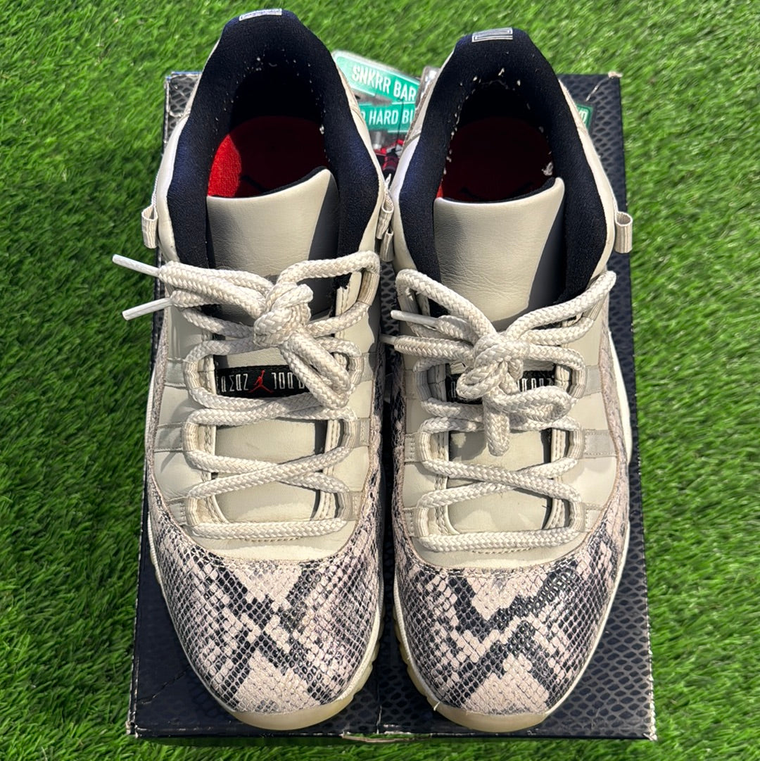 Air Jordan 11 Retro Low 'Light Bone Snakeskin'