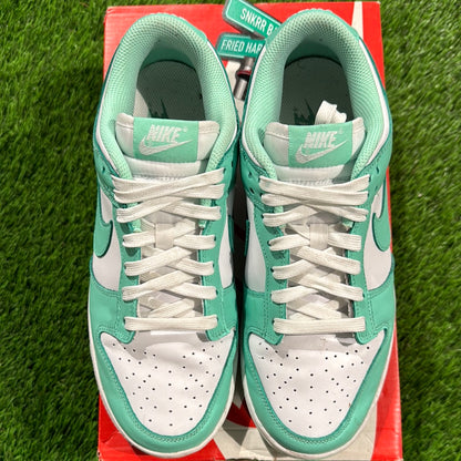 Dunk Low Green Glow (Women's) SIZE 7.5M/9W