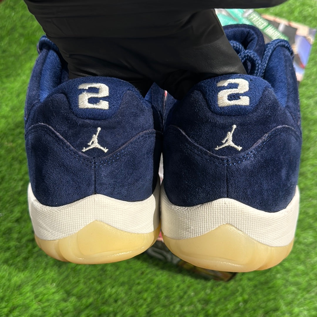 Air Jordan 11 Retro Low 'RE2PECT'