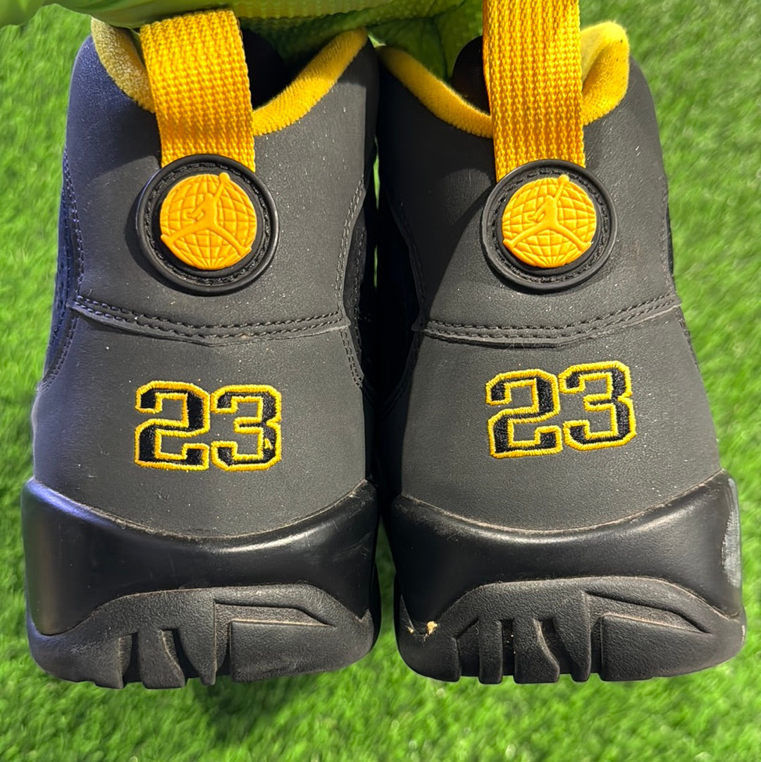 Air Jordan 9 Retro ‘Dark Charcoal University Gold’