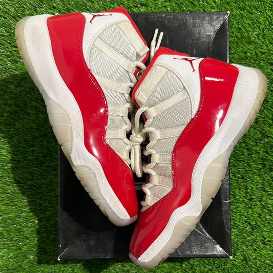 Air Jordan 11 Retro 'Cherry'