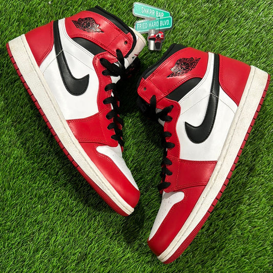Air Jordan 1 Retro High 'Chicago' 2013