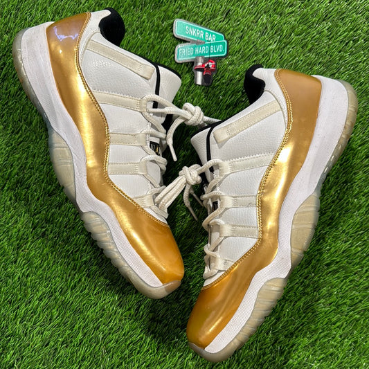 Air Jordan 11 Retro Low 'Closing Ceremony'
