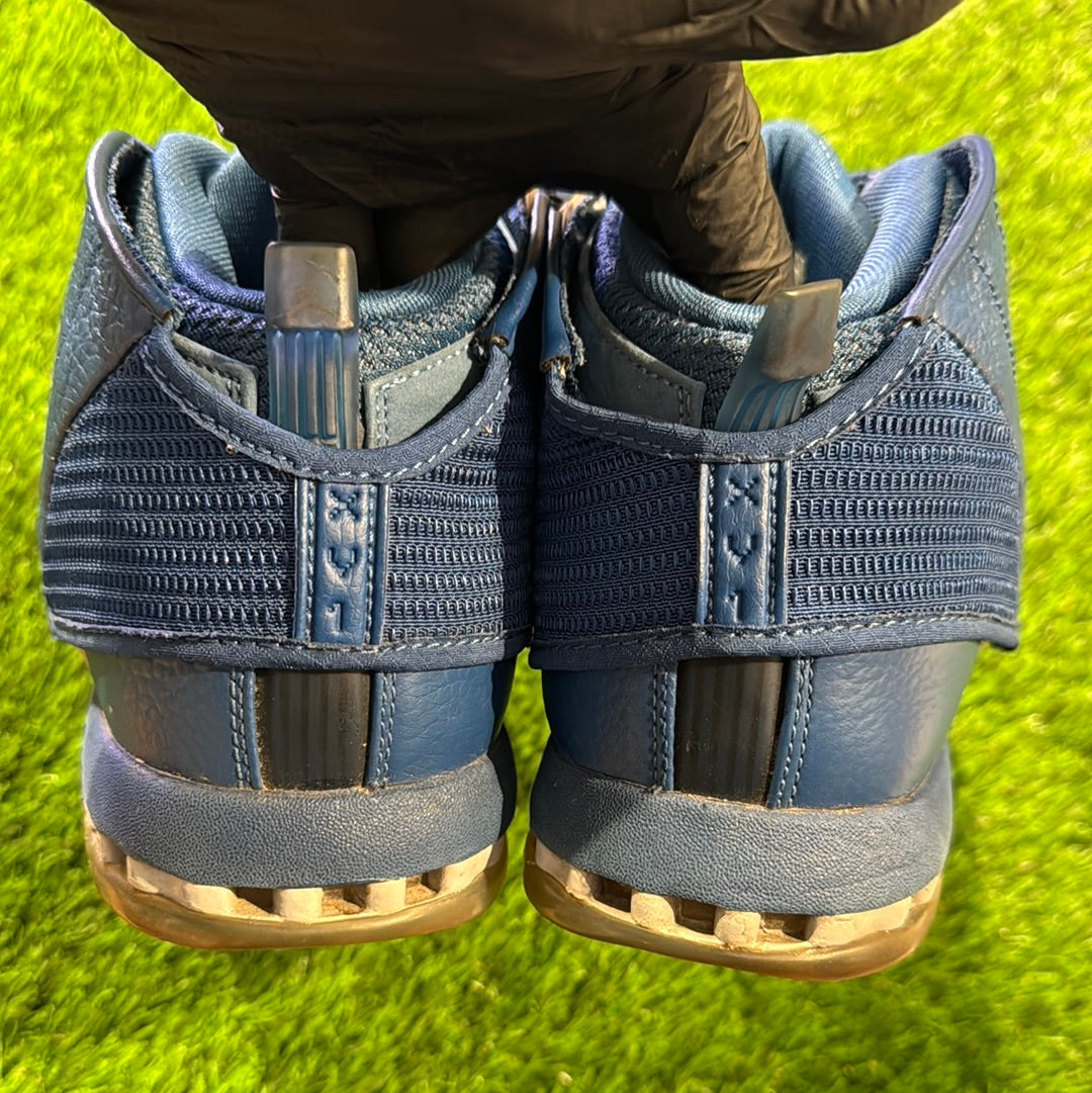 Trophy Room x Air Jordan 16 Retro 'French Blue'