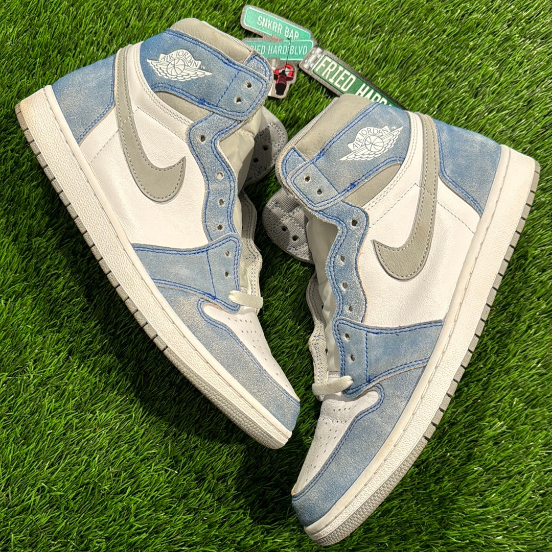 Air Jordan 1 Retro High OG 'Hyper Royal'